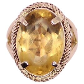 Autre Marque Ring set with an oval yellow gold citrine 750%O Orange Yellow Gold hardware