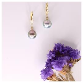 Autre Marque-Lever-back earrings with Tahitian pearls in yellow gold 750%O-Gold hardware