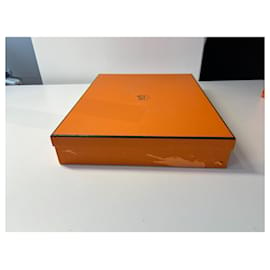 Hermès-Boîte pour pochettes-Orange