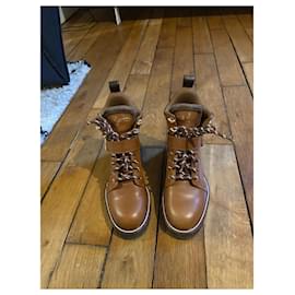 Louis Vuitton-ankle boots-Marrone