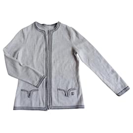 Chanel Cambon graue Strickjacke Grau