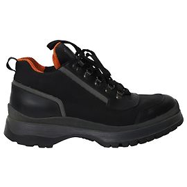 Botas de trekking Prada com cadarço em couro preto Preto