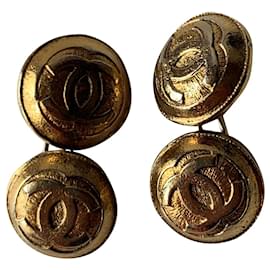 Chanel-Cufflinks-Golden