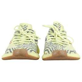 Yeezy-Yeezy Boost 350 V2 Sneakers in Semi Frozen Giallo Primeknit Sintetico-Giallo