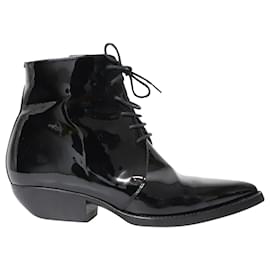 Saint Laurent-Saint Laurent Ankle Boots in Patent Leather-Black