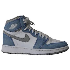 Nike Air Jordan 1 Retro High Hyper Royal Sneakers in Smoke Grey Leather Grey