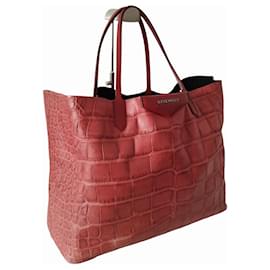 Givenchy-Bolsa de compras Givenchy Antigona em couro vermelho com estampa de crocodilo-Vermelho