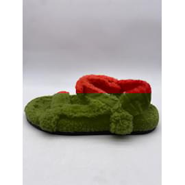 Fendi-FENDI Sandales T.UE 41.5 shearling-Rouge