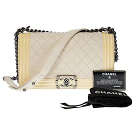 Chanel-CHANEL Boy Bag in Beige Leather - 101150-Beige