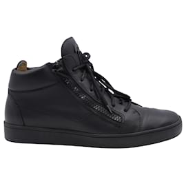 Giuseppe Zanotti-Giuseppe Zanotti Brek Sole Mid Sneakers in Black Leather-Black