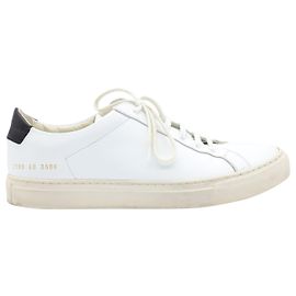 Autre Marque Common Projects – Niedriger Retro-Sneaker aus weißem Leder Weiß
