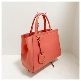 Fendi-Petit 2 Jours-Pink