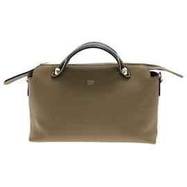 Fendi-Au fait grand-Marron,Autre,Marron foncé