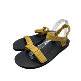 The row-THE ROW  Sandals T.EU 41 Leather-Yellow