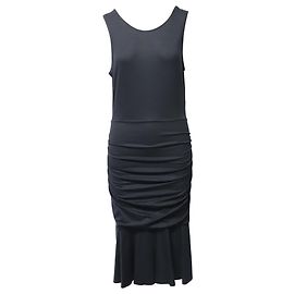 Diane Von Furstenberg Ärmelloses, gerafftes Midikleid aus schwarzer Viskose Schwarz