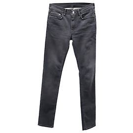 Vaqueros ajustados North de Acne Studios en denim de algodón negro Negro