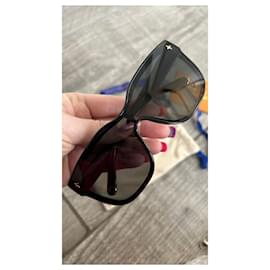 Used women's Sunglasses - LOUIS VUITTON - Zadaa