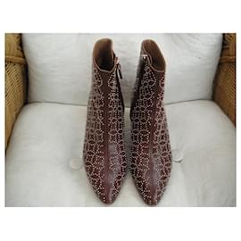 Alaïa-botas de tornozelo-Marrom
