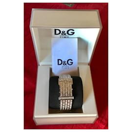 Dolce & Gabbana-so chic-Silver hardware