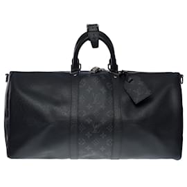 Louis Vuitton-LOUIS VUITTON Keepall Black Leather Bag - 101147-Black