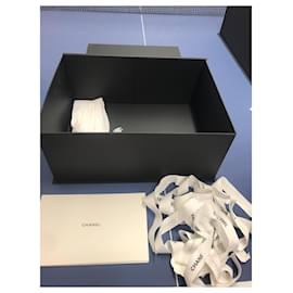 Chanel-Chanel-Box für Handtasche-Schwarz