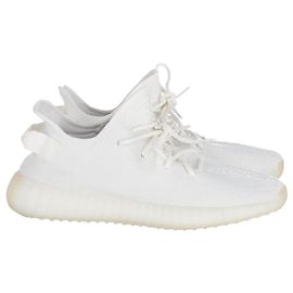Autre Marque ADIDAS YEEZY BOOST 350 V2 Baskets en Triple White Primeknit Blanc