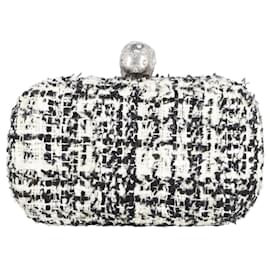 Alexander Mcqueen-Alexander Mcqueen Skull Clutch in Black/White tweed-Black