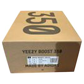 Yeezy-ADIDAS YEEZY BOOST 350 V2 Baskets en Primeknit Sable Taupe-Autre