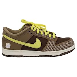 Nike-Nike Undefeated x Dunk SP Trainers in 'Canteen' Brown Leather-Brown