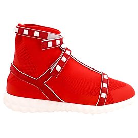 Valentino Garavani Baskets Rockstud Bodytech en Polyamide Rouge Rouge