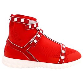 Valentino Garavani Baskets Rockstud Bodytech en Polyamide Rouge Rouge