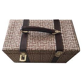 Vintage PIERRE BALMAIN vanity case Brown