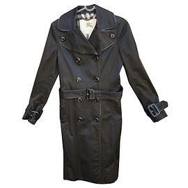 Tamaño de la zanja Burberry 36 (ausencia 1 botón) Negro