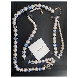 Collana sautoir Chanel La Pausa perle blu navy Blu navy