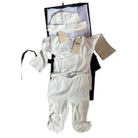 Ralph Lauren-Ralph Lauren 3-piece Baby Set New in Box-Cream