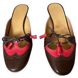 Mules Hermès de couro marrom rosa Marrom