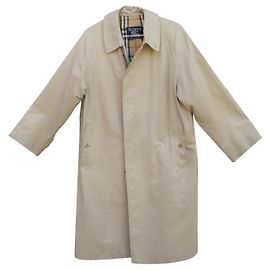 vintage Burberry raincoat size M Beige