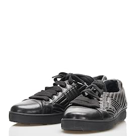 Prada-Prada Quilted Sneakers Leather Other in Good condition-Black