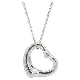 Colar Tiffany & Co Elsa Peretti com Pingente de Coração Prata Prata