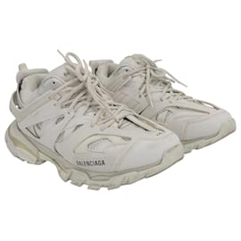 Balenciaga-Balenciaga Track Sneakers in White Polyurethane-White