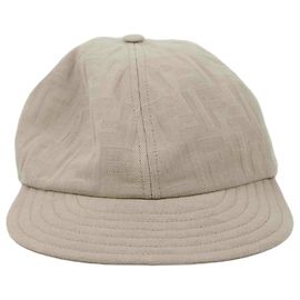 Boné Fendi L Bege