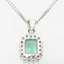 Autre Marque-Platinum Emerald Pendant Necklace-Silvery