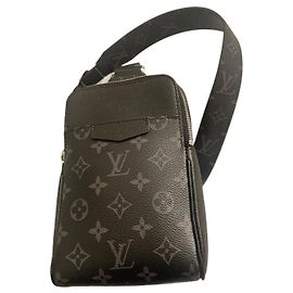 Louis Vuitton LV Outdoor slingbag eclipse Black