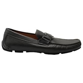 Salvatore Ferragamo-Salvatore Ferragamo Slip-On Loafers in Black Leather -Black