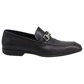 Salvatore Ferragamo-Salvatore Ferragamo Scarlet Loafers in Black Leather-Black