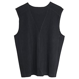 Issey Miyake-Homme Plisse Issey Miyake Basic Vest in Black Polyester-Black