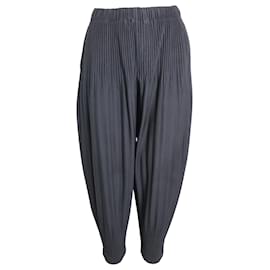 Issey Miyake-Home Plisse Issey Miyake Full Harem Pants in Grey Polyester-Grey