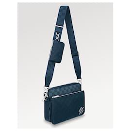 Louis Vuitton-LV Trio messenger blue leather-Blue