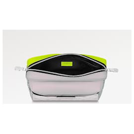 Louis Vuitton-LV Outdoor messenger yellow neon-Yellow