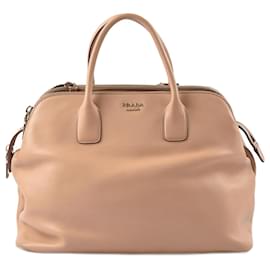 Prada-PRADA  Handbags T.  Leather-Golden